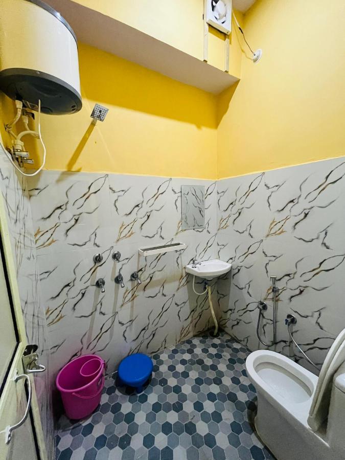Homestay Girish Alay